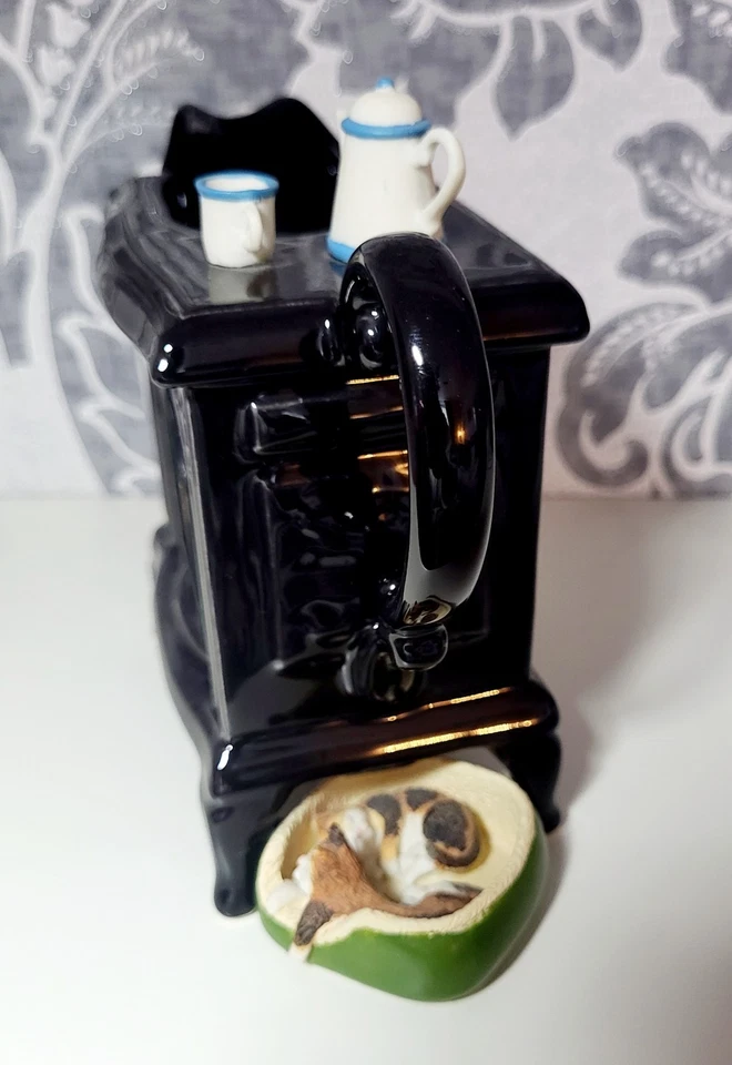 Park Rose Bridlington Black Fireplace Jug With Cat Vintage 90s - Image 2 of 4