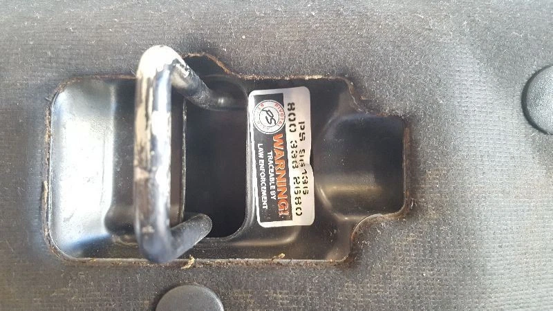 Hood Nice OEM 2006 Maserati Quattroporte - Imagem 4 de 4