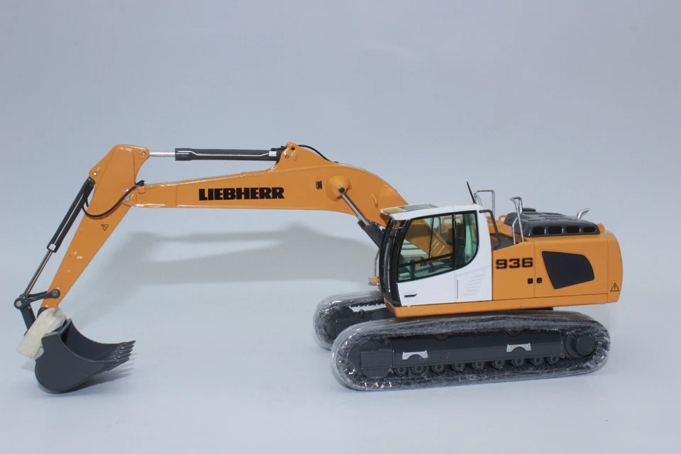 NZG 957 Liebherr R 936 excavadora de cadenas excavadora de cuchara baja excavadora 1:50 embalaje original NUEVO