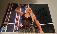 Lacey evans  wwe Signed  8x10 Beckett Bas