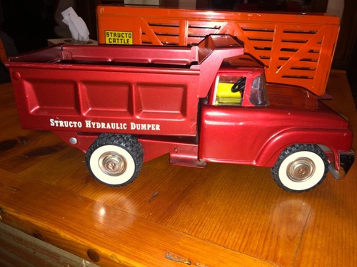 *WOW* Vintage STRUCTO Hydraulic Dump Truck c1960 #401 WORKS - 13.5" L stunner - Picture 7 of 16