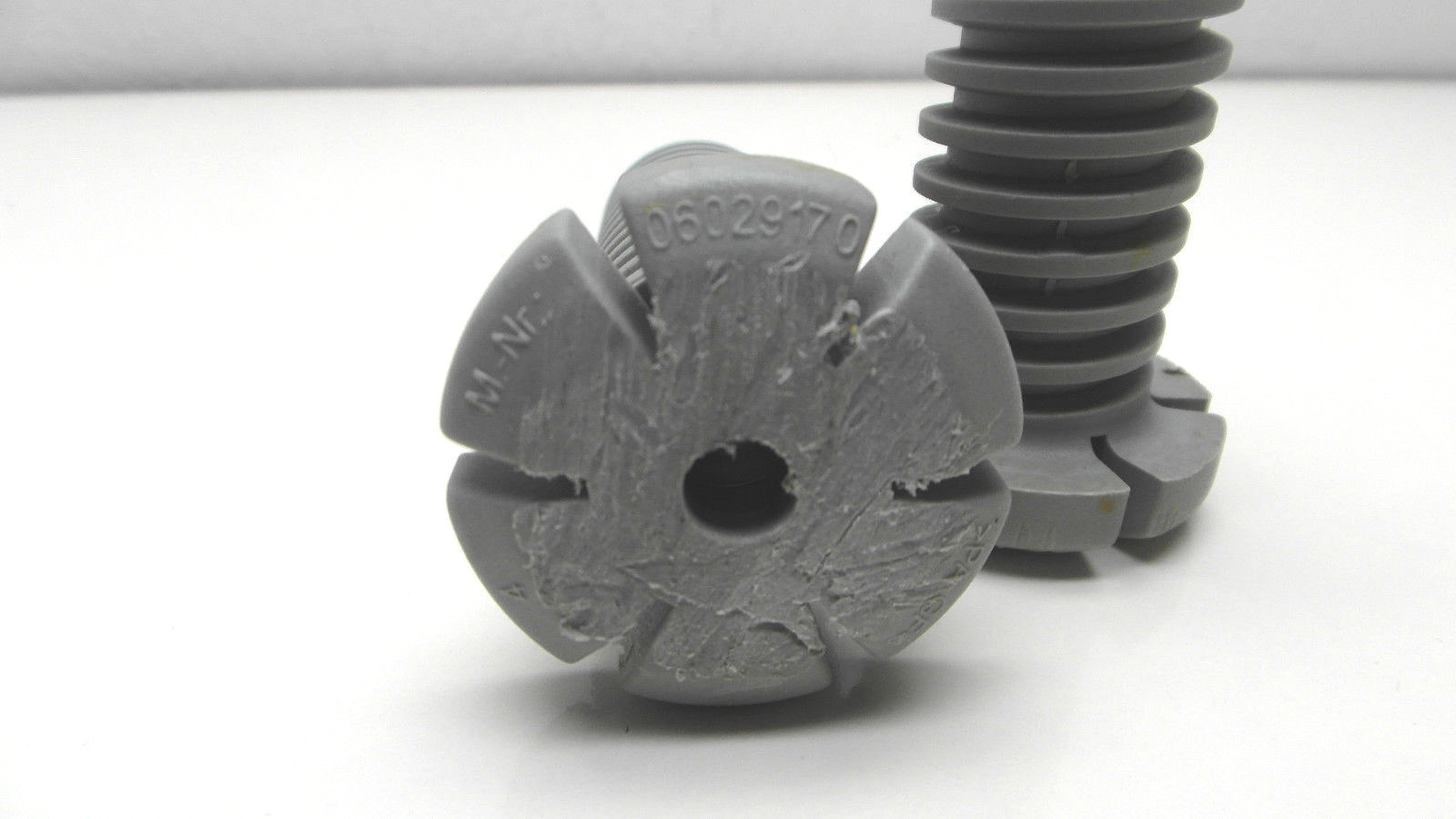 Original Miele dishwasher feet / feet / adjustable feet 2 pieces M.No