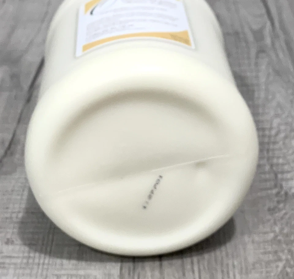 Acondicionador suavizante Oscar Blandi BALSAMO DI JASMINE, 1 galón, 128 oz Foto 3 de 3