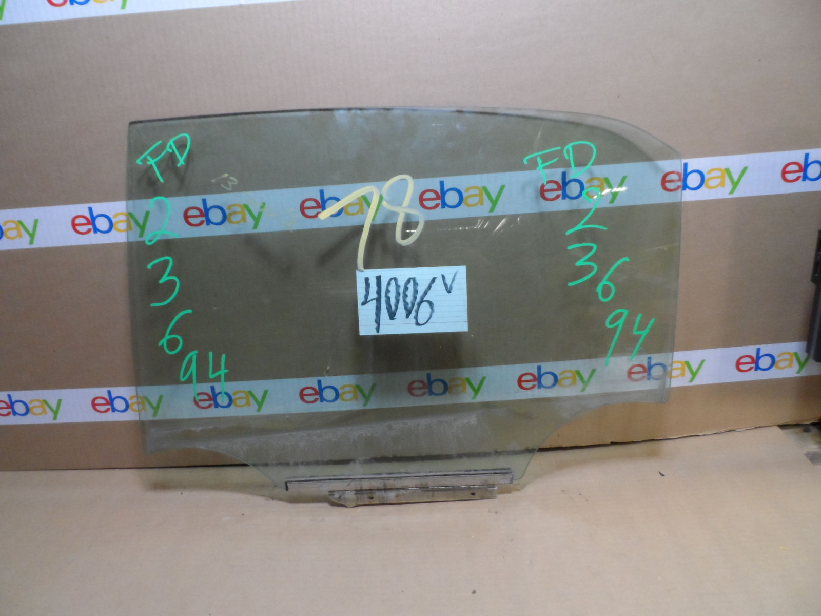 09 - 13 TOYOTA COROLLA REAR DRIVER Side Door Glass USED # 4006-V