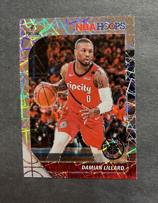 2019-20 Panini NBA Hoops Premium Stock Silver Lazer Prizm Damian Lillard #157
