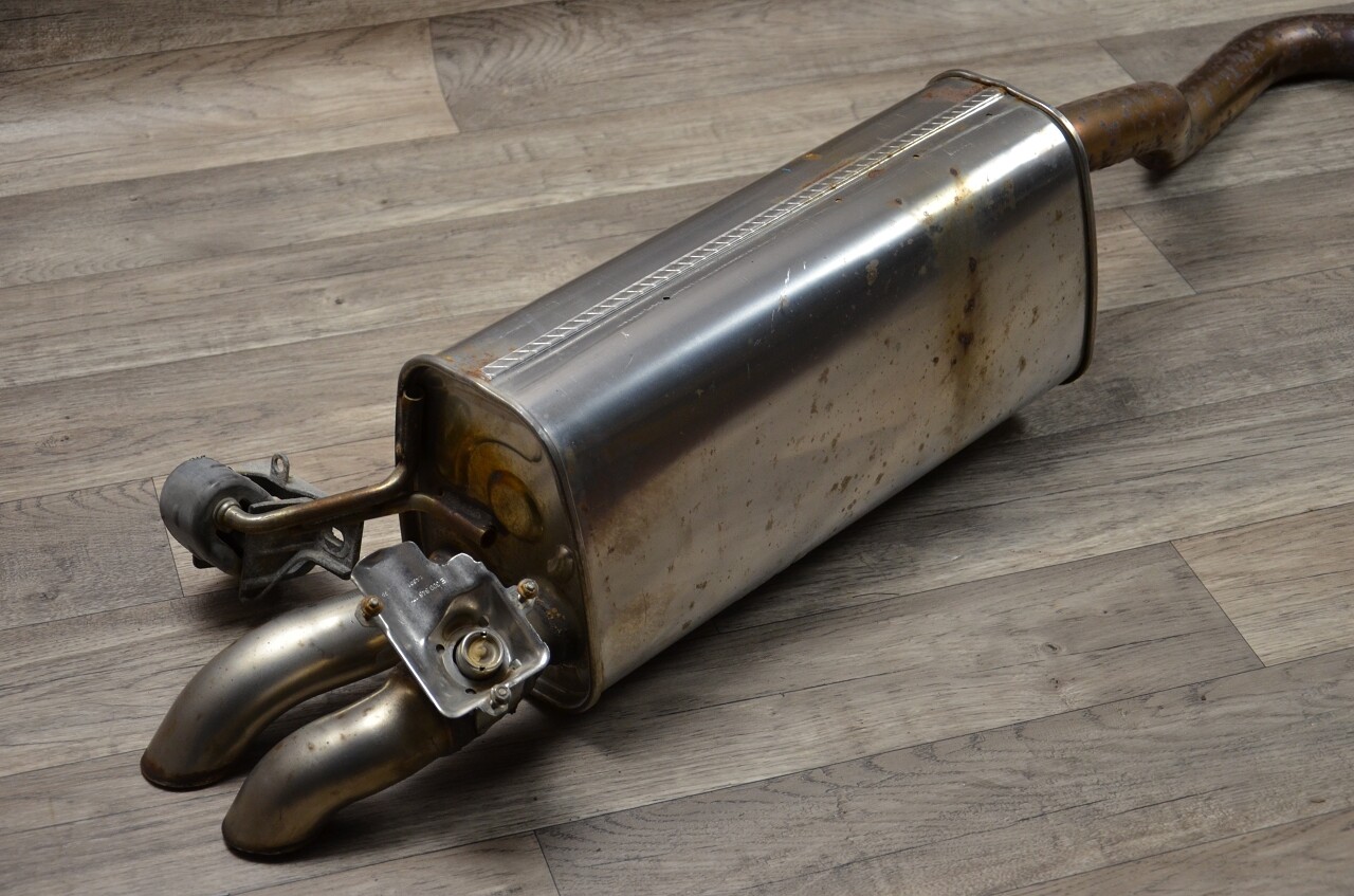 Seat Arona KJ7 2018Bj Auspuff Endtopf Endschalldämpfer 2Q0253611G  