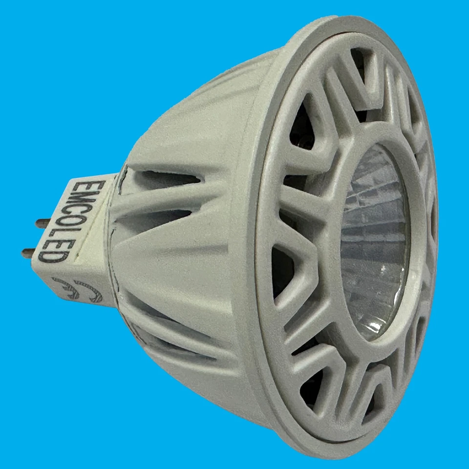 8x 8W (=50W) LED MR16, 12V, GU5.3, Warm White Reflector Spot Light Bulb Lamps - Image 2 of 4