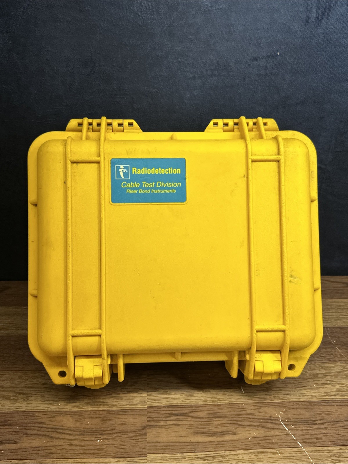 Riser Bond 1205CXA High Resolution Metallic TDR Cable Fault Locator