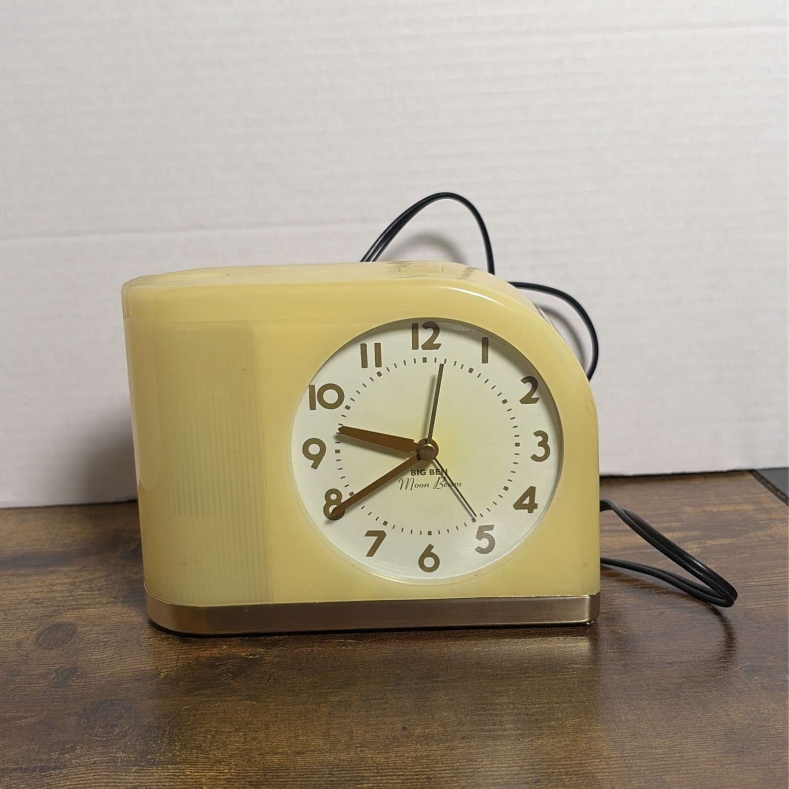 Vtg MCM Big Ben Moon Beam Model 43000 Alarm Clock Tested
