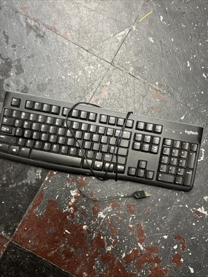 Logitech - K120 Full-size Wired Membrane Keyboard for PC with Spill-Resistan B31