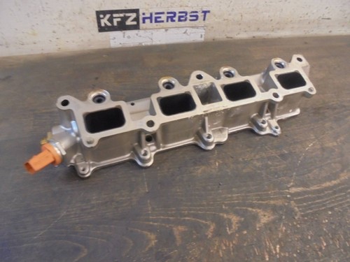 Audi A3 8P Einspritzleiste Benzin 3153854 1.4TFSi 92kW CAX CAXC 171543