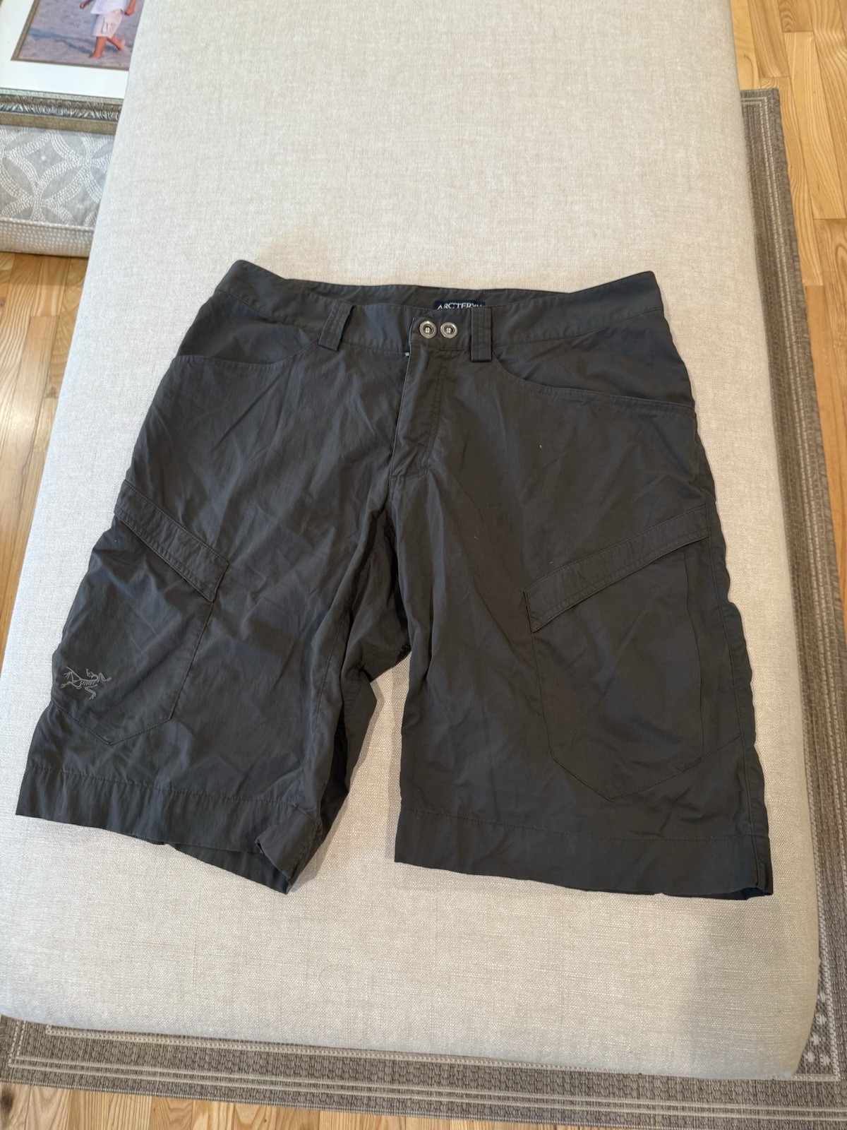 OTTIMO! Arc'teryx Uomo Rampart Cargo Pantaloncini da Escursionismo Us intime Ottimeioni Condiz Ta 34igio Grigioa
