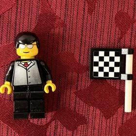 Lot of 2 LEGO F1 Ferrari Minifigures K. Raikkonen and Ferrari Official Set 8168