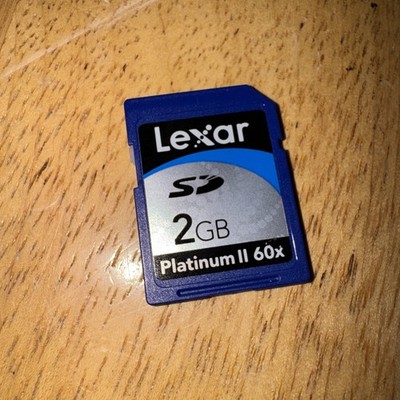 Nikon Coolpix L15 8.0 MP Silver Digital Camera 2GB memory card