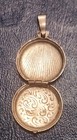 Vintage Locket Pendant Photo Holder Silver Tone . Has engraved on it "Renard". — photo 3