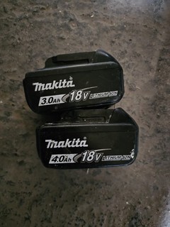 Makita 18v Batteries X 2. 3ah 4ah Both Fully Working