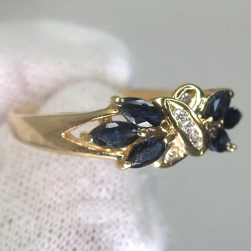 Vintage Diamond and Blue Sapphire 14k Yellow Gold Ring Real Sapphire and Diamond - Image 3 of 4