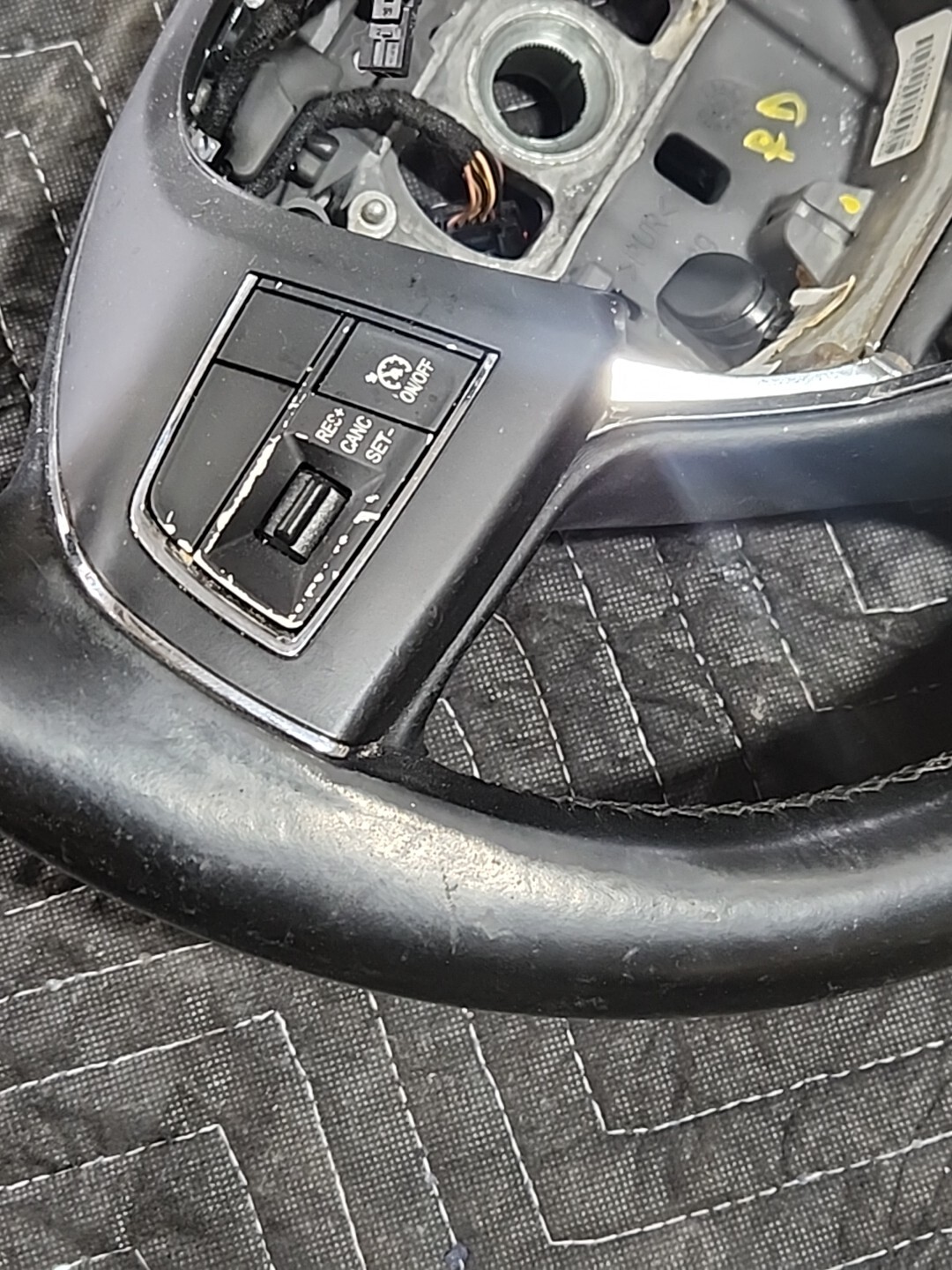 14-20 Maserati Ghibli S M157 Steering Wheel Black 670044602 OEM #0045