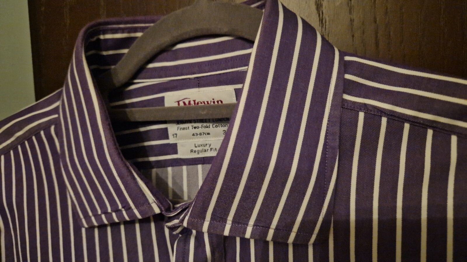 TM LEWIN ‘Luxury’ purple/white striped shirt, 17” collar, 34.5” sleeve