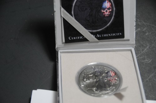 2018 1 oz US Silver Eagle Coin - Black Ruthenium - Picture 2 of 4