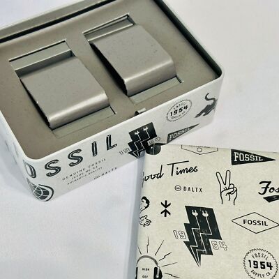 Fossil Couple Watches Tin / Metal Display box with Fossil Care Card, Brand new