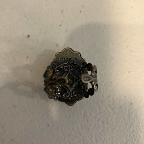 Disney Beauty And The Beast Stained Glass Ring Belle Size 8 - Picture 4 of 4