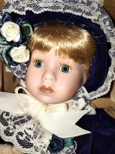 Boyds Bears Yesterday's Child Doll Collection "Priscilla" #4815 with COA - Picture 5 of 5