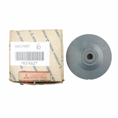 For Mitsubishi L300 L032 Gear Timing Sprocket NOS MD131934 Genuine