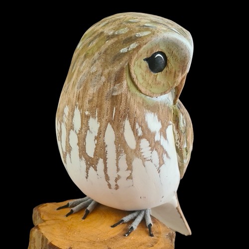 Scultura GUFO in legno intagliato a mano su ceppo albero regalo commercio equo e solidale accento casa - Foto 7 di 8