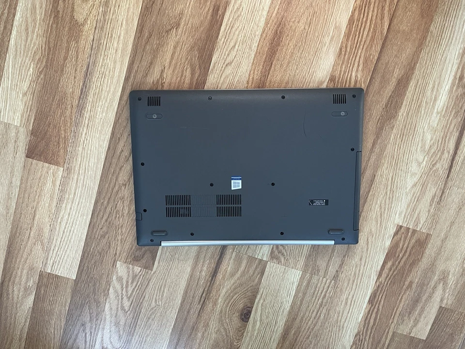 Lenovo IdeaPad 320 Touch-15IKB - 15.6" - Core i3 7100U - 6 GB RAM - 1 TB HDD - Image 3 of 3