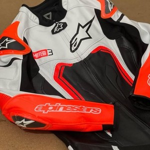 Alpinestars Leather 2 Piece Suit | eBay Alpinestars Leather 2 Piece Suit | eBay