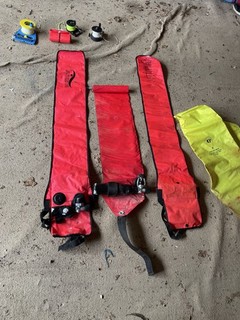 divers decompression bags and reels