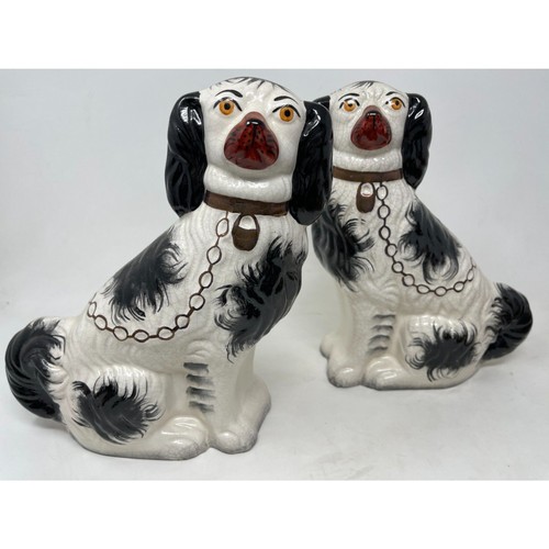 STAFFORDSHIRE Dog Statues Kent 9" Black & White Spaniel Figurines Antique 1900s - Picture 7 of 11