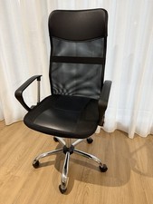 Executive Office Chair With Headrest And Lumbar Support