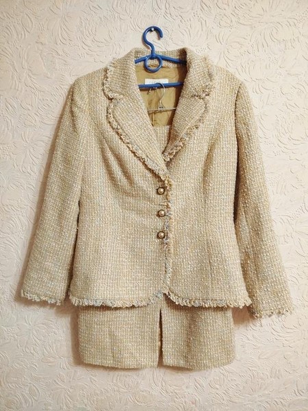 Women Escada Suit Blue Tweed 40 / L / 48