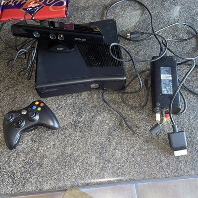 XBOX 360 SLIM Konsole 250gb + 1 Controller + Kinect + GRATIS SPIELE!