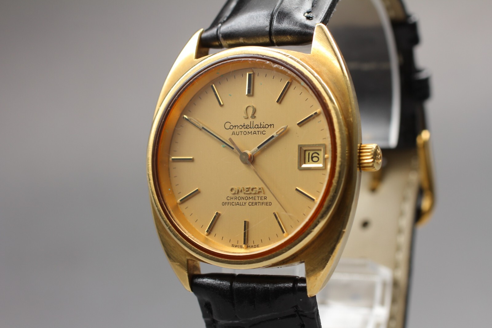Vintage 1971 OMEGA Constellation Cal.1011 Auto Chronometer Gold 35mm Date Men's