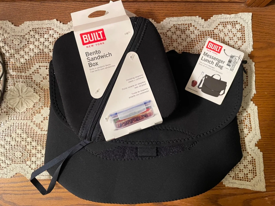 BUILT Bento lunch box w/BUILT Messenger Lunch Bag NWT FREE Freezer Bag - Image 2 of 4