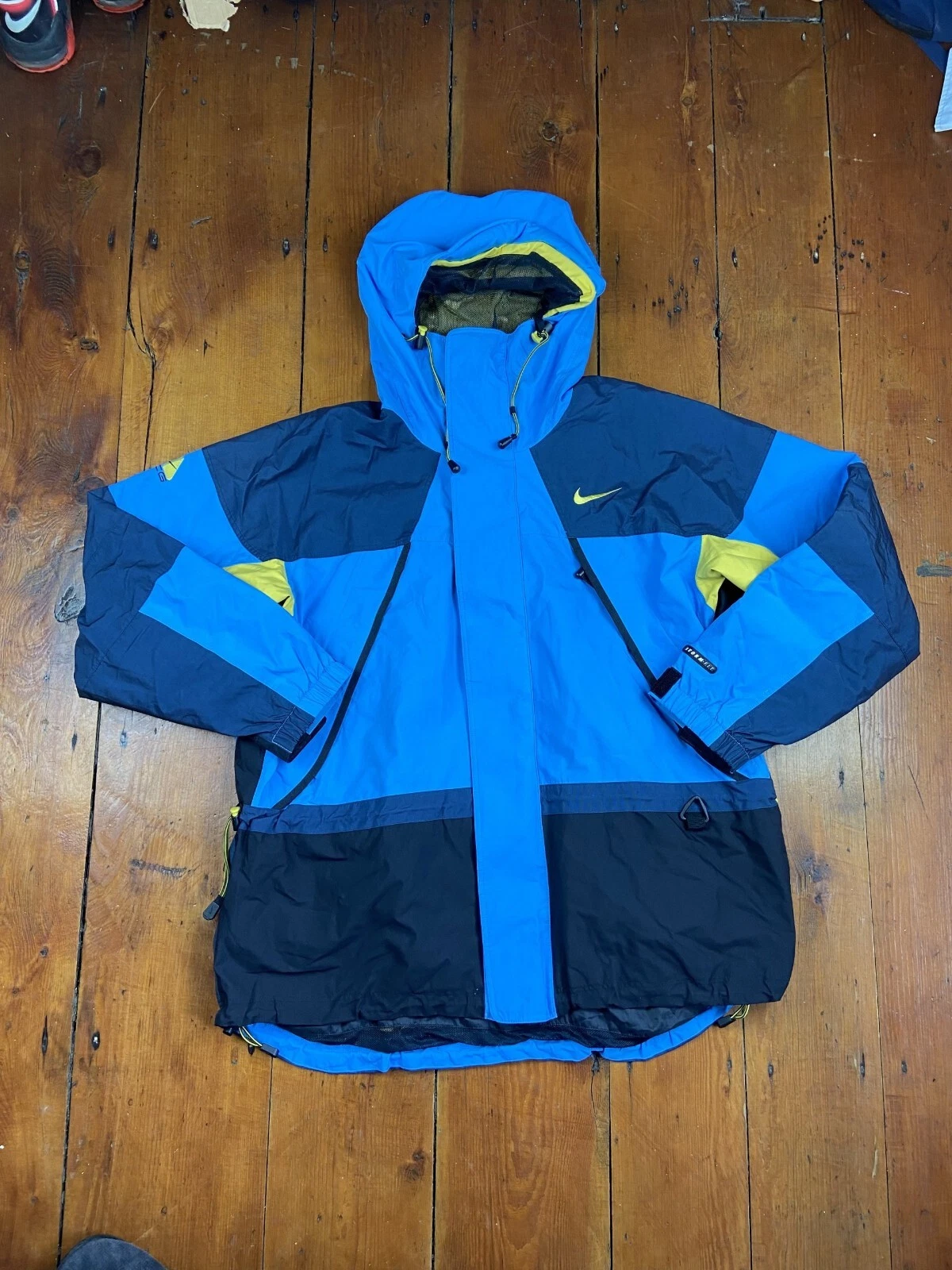 Blue Nike ACG Storm Waterproof Jacket Size M Unworn