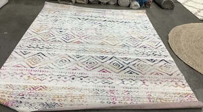 IVORY / FUCHSIA 8'-0'' x 10'-0'' Flaw in Rug, Reduced Price 1172679274 TUL267E-8