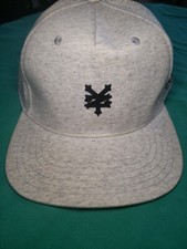 Zoo York Heather Gray With Black Logo Hat OSFM Pre-Owned