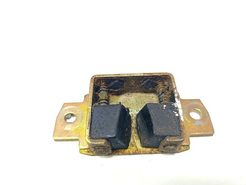 1998 Schließkeil Schließbügel Heckklappe Kofferraumdeckel UST100006