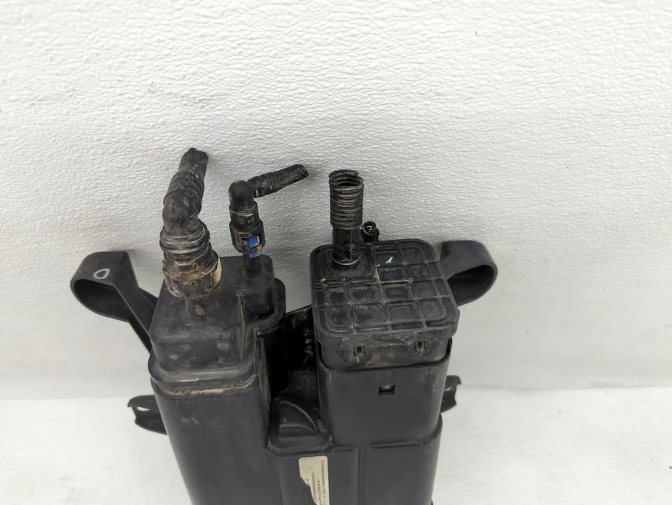 2014 Chevrolet Captiva Sport топлива пара древесного угля канистра MA5H1 - Изображение 2 из 4