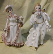 VTG Artmark Japan Porcelain Figurines Victorian Era Couple Ruffles Cape