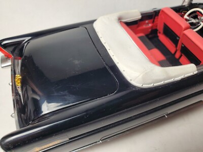 Sun Star 1956 Lincoln Premiere Convertible 1:18 Scale Diecast