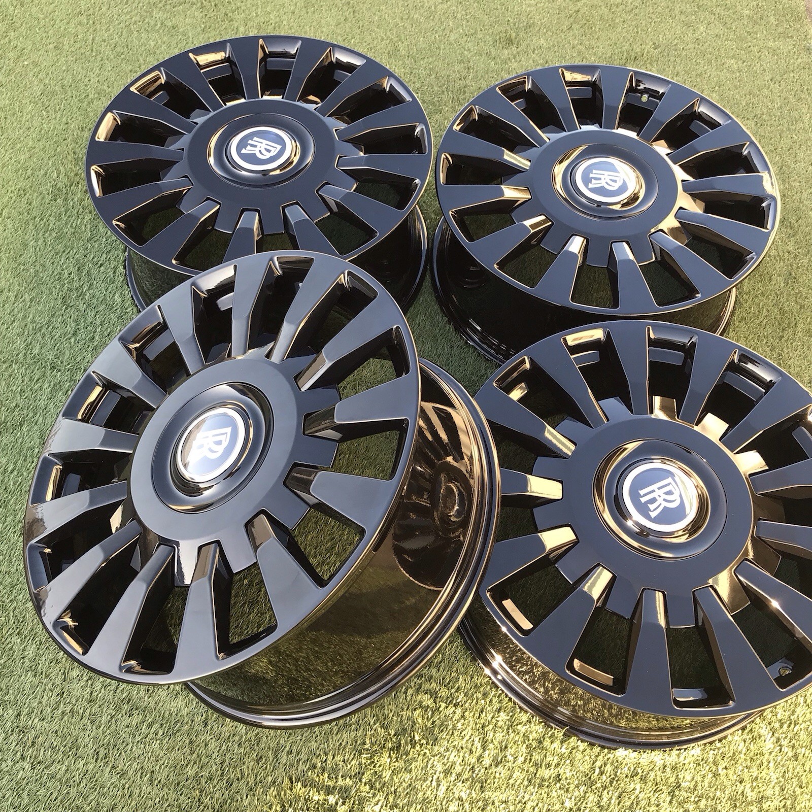 22 ROLLS ROYCE PHANTOM GLOSS BLACK RIMS STOCK OEM 6883747 6883748 WHEELS