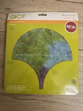 Accuquilt GO - Clamshell 8” Finish Cutting Die - 55436 New Unopened: