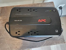 APC Back-UPS 350 - BE350G 6 Outlets Uninterruptible Power Supply w/Cables WORKS