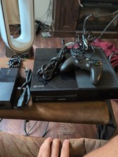 Microsoft Xbox One Model 1540 500GB Home Cons...