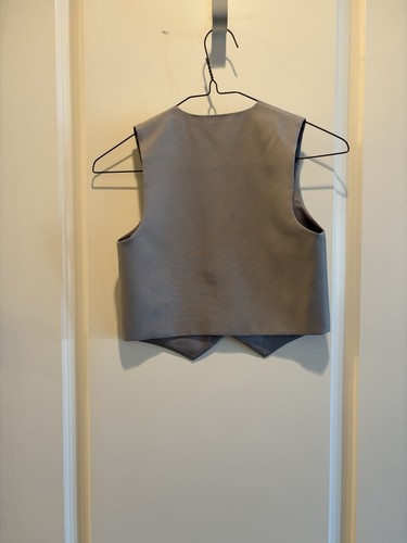 Boys 5 Piece Gray Suit Inc Shirt Tie And Vest. Worn Once Then Dry Cleaned Size 5 - Picture 6 of 9